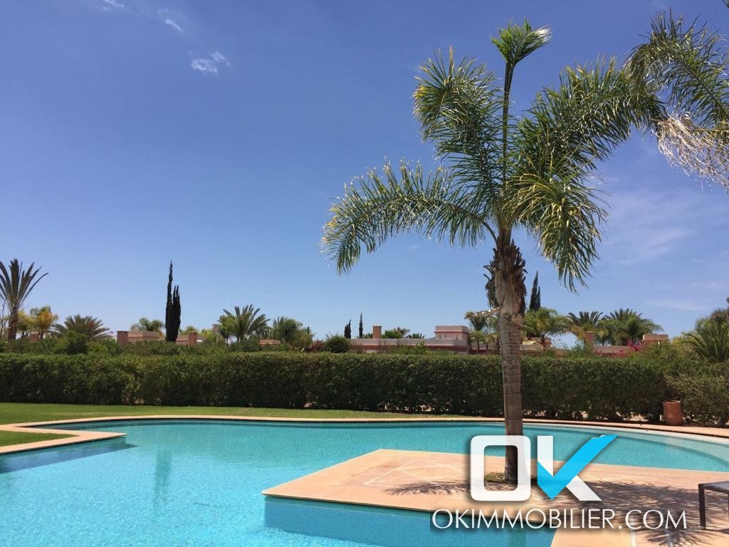 Villa à vendre Agadir jardin et piscine village résidentiel luxe